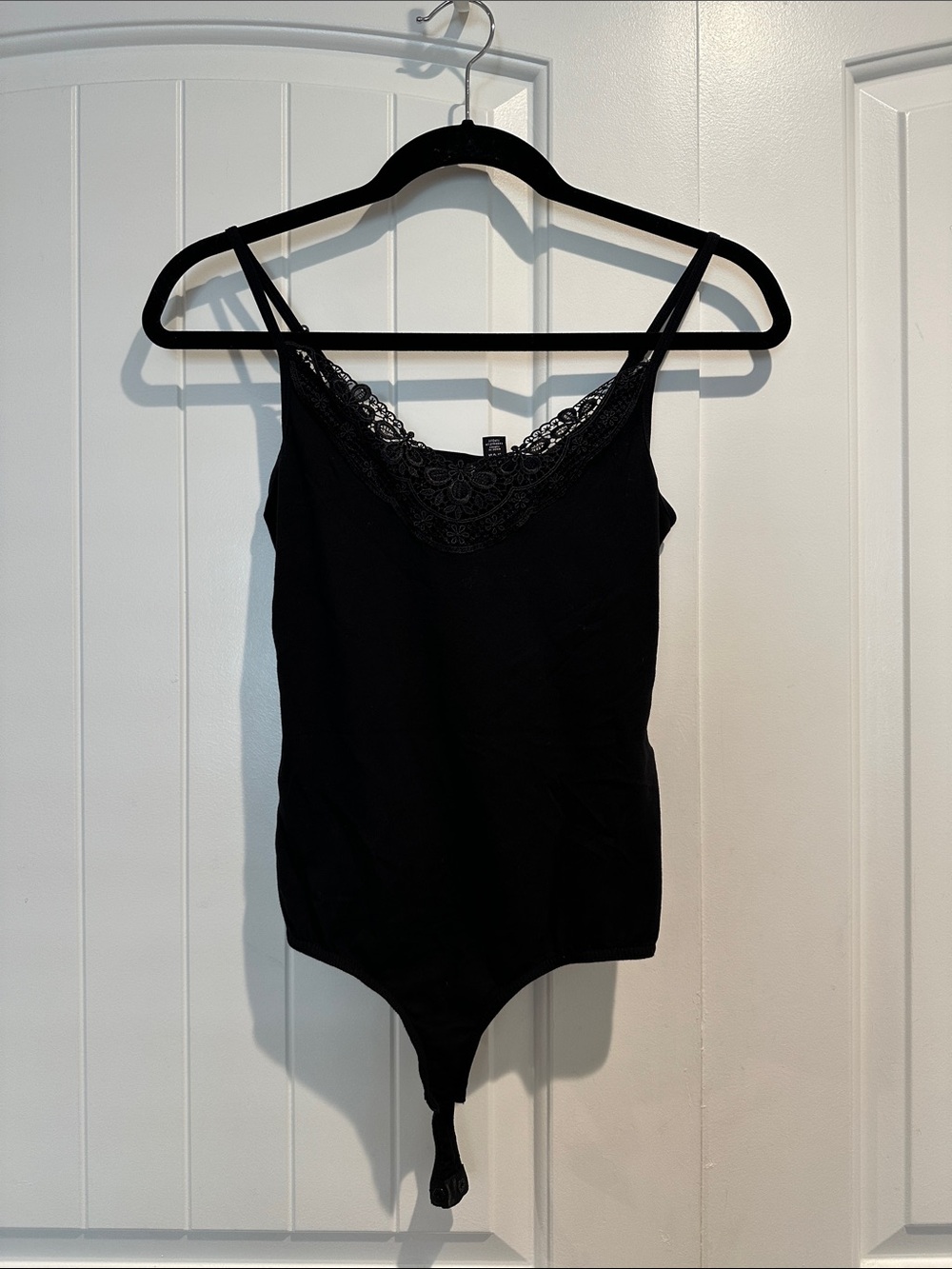 Vero Moda Black Lace-Trim Camisole Bodysuit